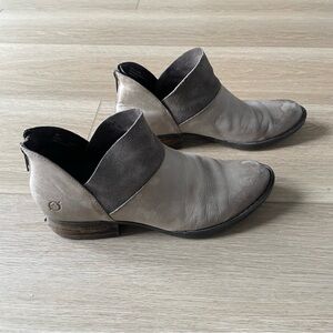 Born Grey Taupe Boots 9